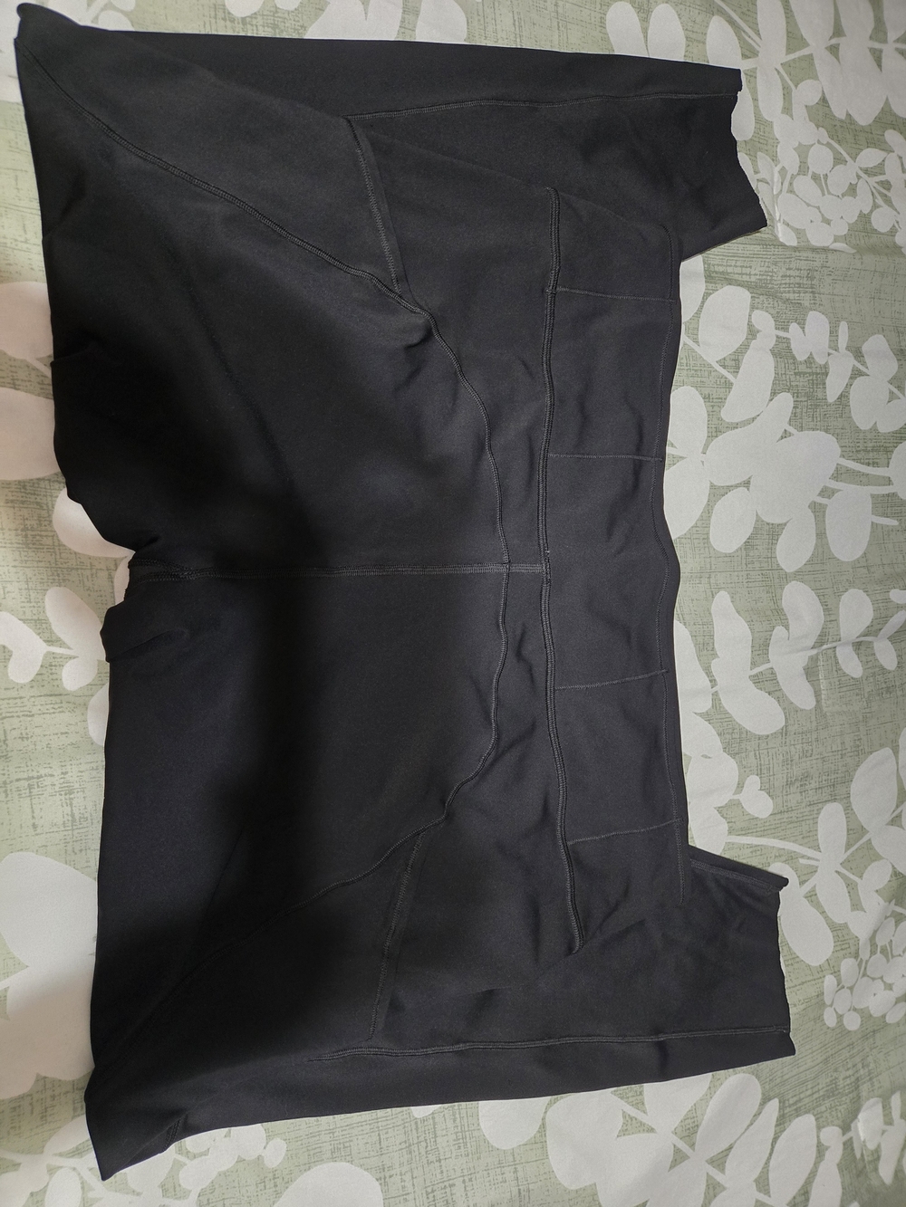 lululemon athletica Women's Black Athletic Leggings - Picture 4 of 5